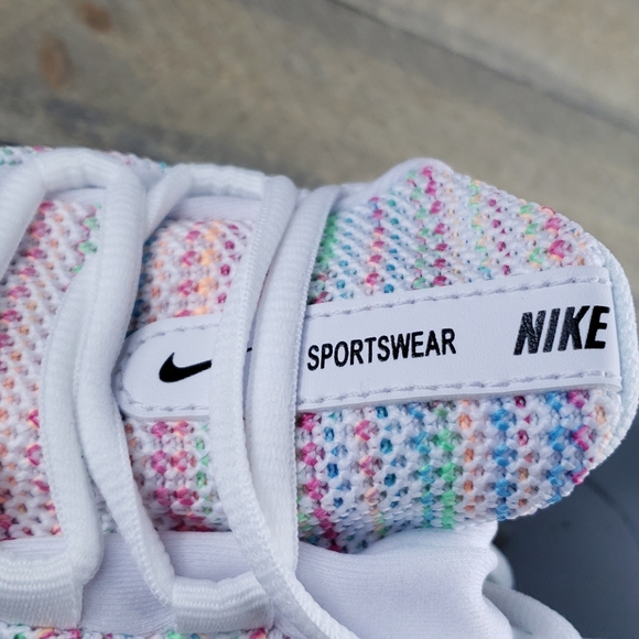 Nike Viale Space Dye (GS) Sneakers 6Y Women's 7.5 -  7Y - Women's 8.5 - Picture 8 of 9